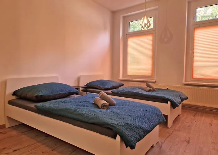 Happyside Travel&work #1 O Wlan O 6 Einzelbetten Appartement *